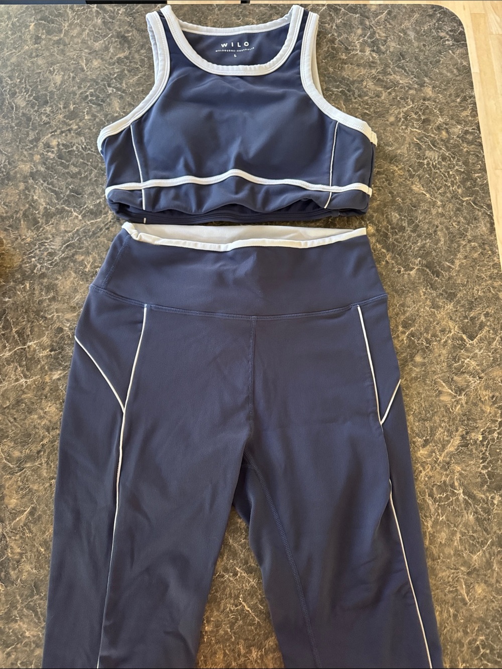 Navy High-Waist Performance Leggings & Crop Sports Bra Set
